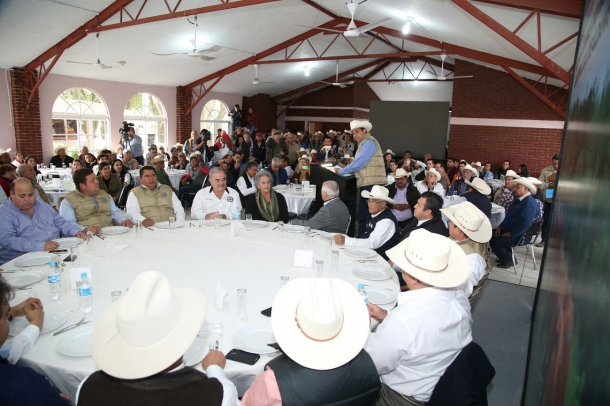 tam-061-2017-ofrece-gobernador-recuperar-la-productividad-ganadera-en-tamaulipas-2