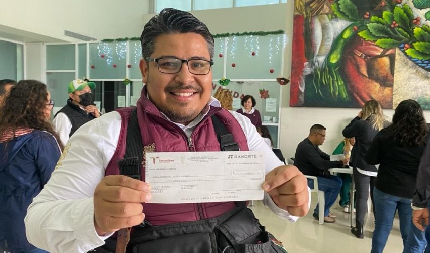 Emite Secretaría de Administración programa anual de recepción de trámites de Bonos y Becas 2024