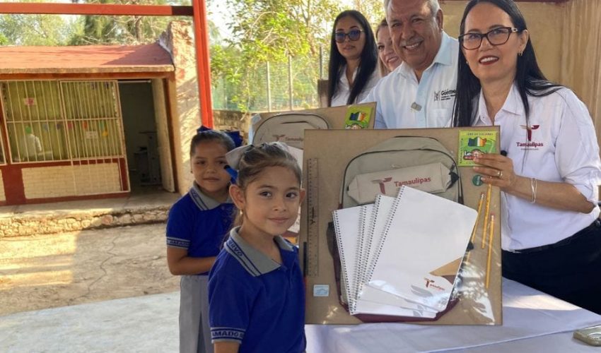 Asiste contralora gubernamental al arranque del ciclo escolar en Güémez