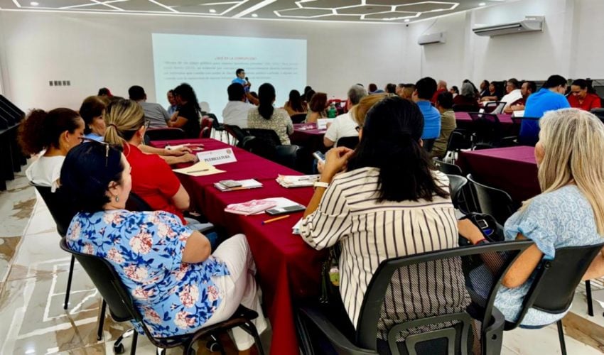 Capacita SABG en ética e integridad a personal del CBTis 236