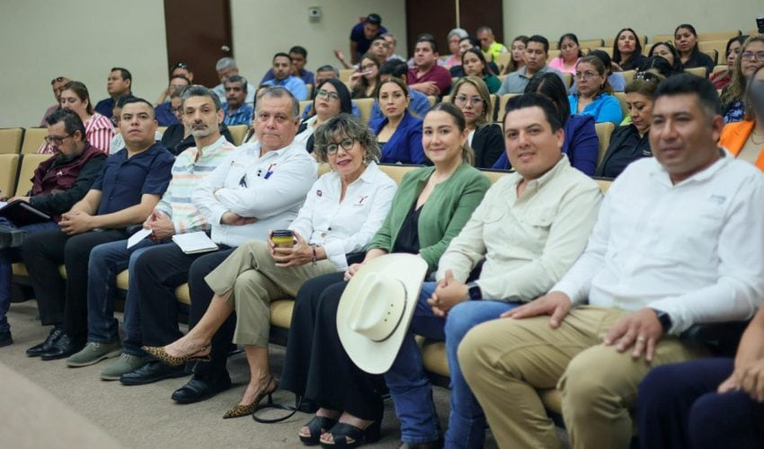 Capacita SEBIEN en salud mental y trabajo en equipo