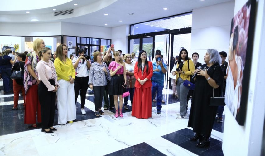 Inauguran exposición pictórica «Voces»
