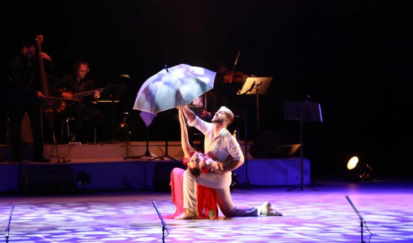 Enamora “La Maga de Cortázar” a los asistentes al Festival de la Costa del Seno Mexicano