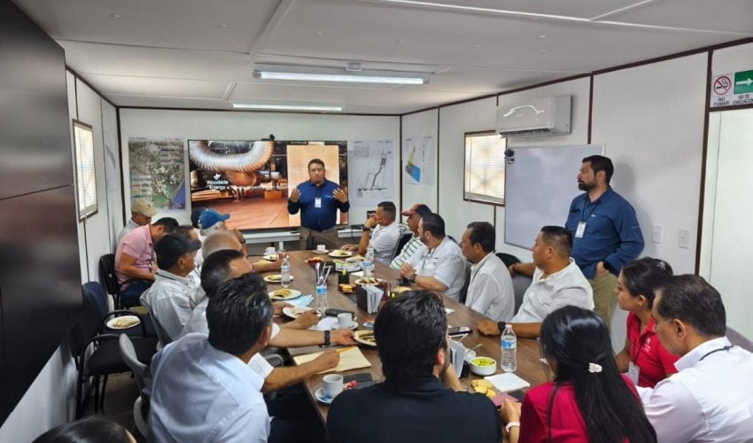 Sector pesquero y autoridades dialogan sobre proyecto energético en el golfo