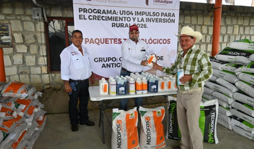 Entregan paquetes tecnológicos y apoyos pecuarios a ganaderos de Antiguo Morelos