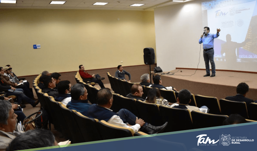 Capacita Desarrollo Rural a operarios de ventanillas