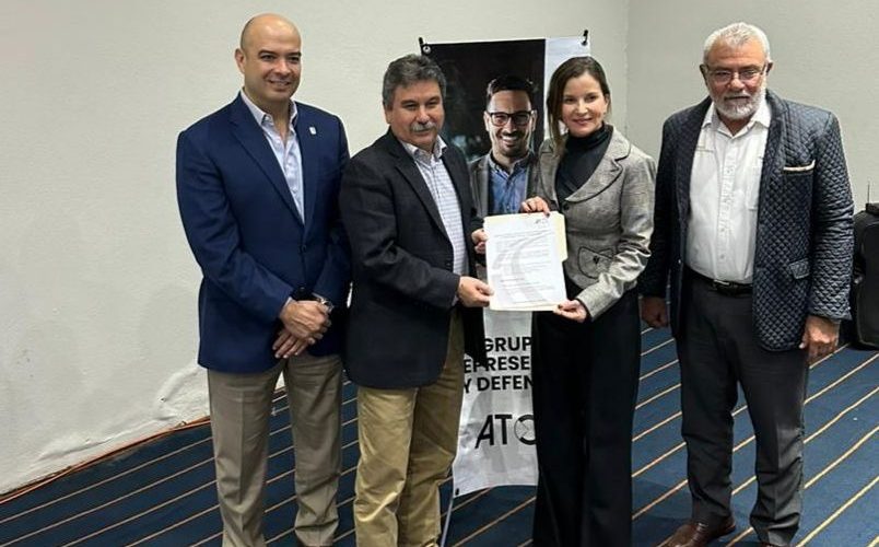 Acuerdan SE, SOP y transportistas impulsar desarrollo económico de Nuevo Laredo