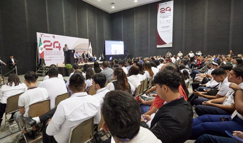 Premia gobernador a ganadores de ExpoCiencias; “se impulsará la ciencia y la creatividad”; dice