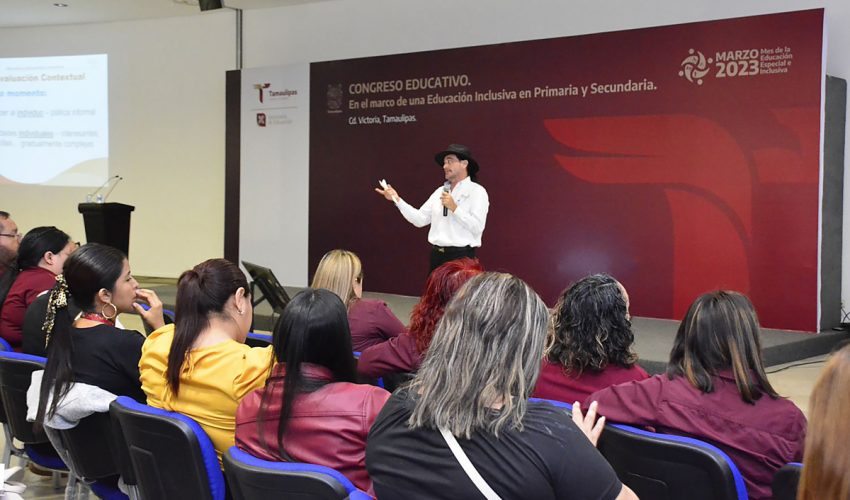 Impulsa SET profesionalización de docentes en educación especial