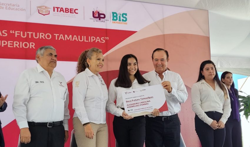 Entrega ITABEC “Becas Futuro Tamaulipas” a estudiantes de la UPV