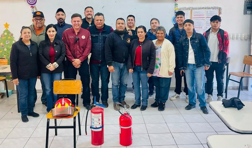 Capacita Protección Civil a docentes de preparatorias en Victoria
