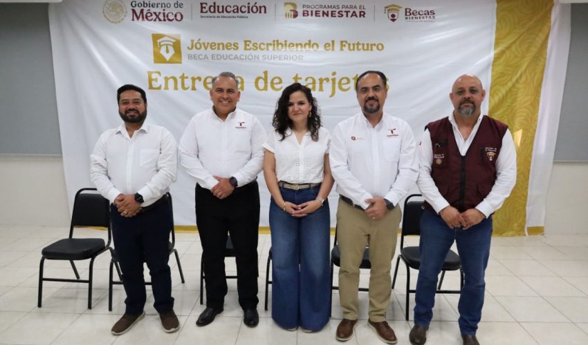 Refuerzan apoyo a estudiantes tamaulipecos con becas “Jóvenes Escribiendo el Futuro”