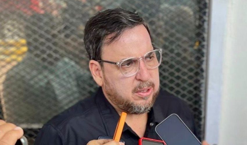 Repondrá SET 43 mdp en mobiliario escolar dañado por las lluvias