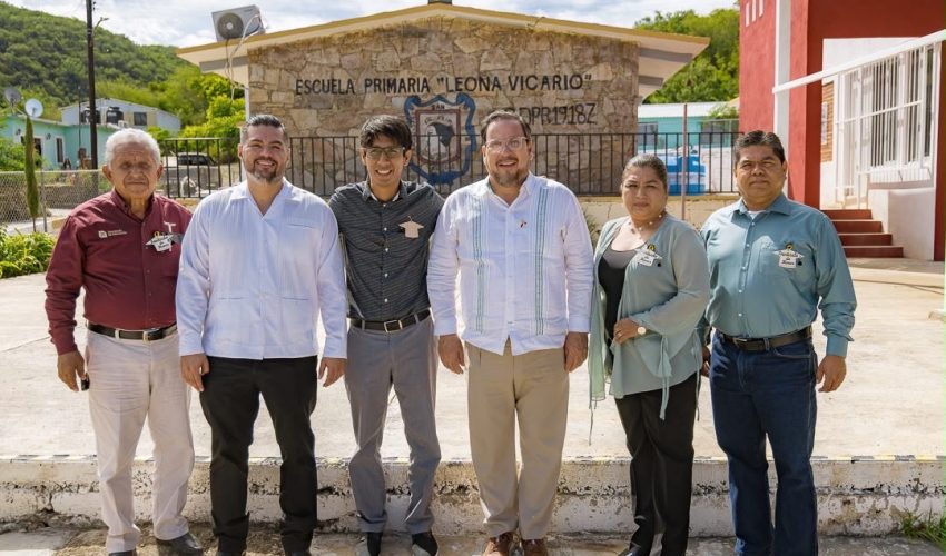 Dota SET de centro de cómputo a la Escuela Primaria Multigrado “Leona Vicario” de San Nicolás