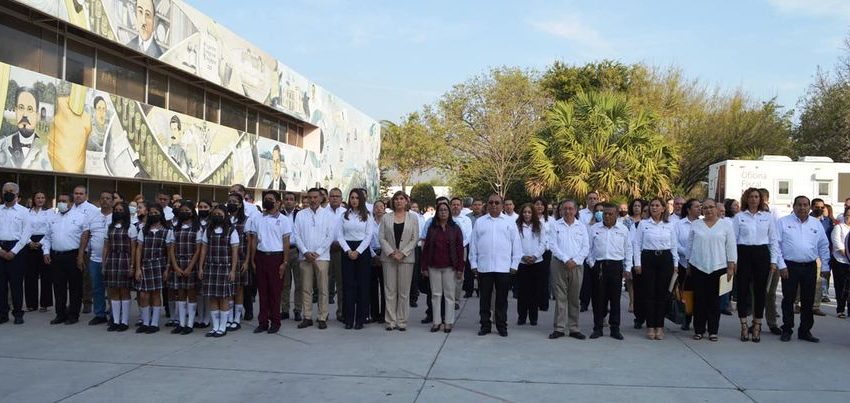 Ceremonia Cívica de Honores a nuestra Bandera
