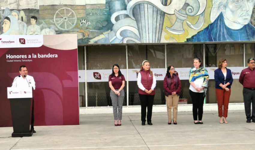 Ceremonia Cívica de Honores a nuestra Bandera