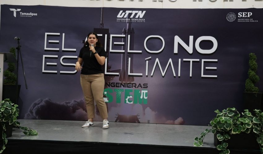 Conferencia “El cielo no es el límite”