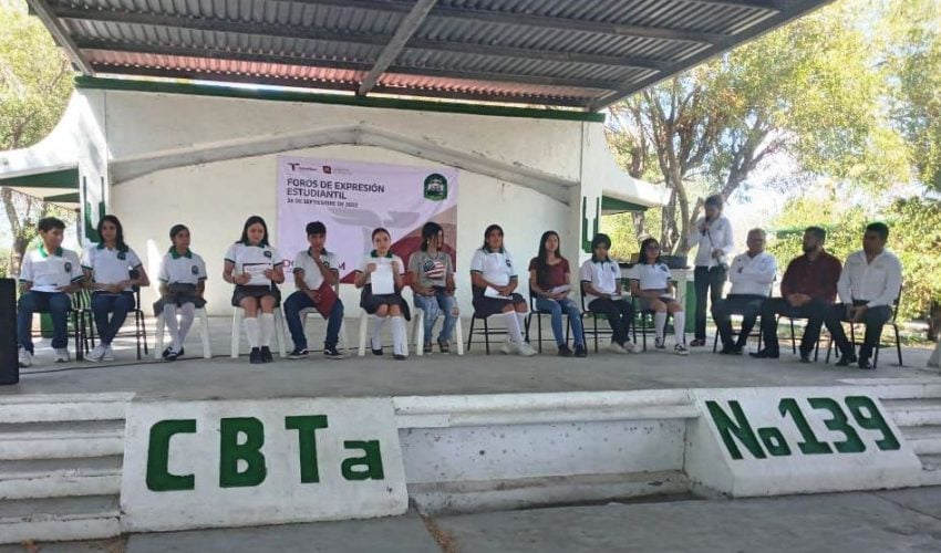 Foro de Expresión Estudiantil en el CBTA 139 en San Fernando