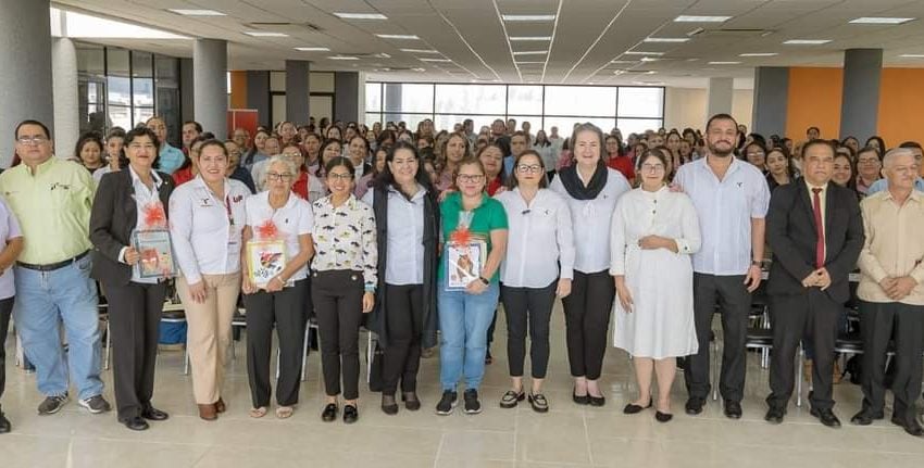 Presentación del trayecto formativo para docentes de primero, segundo y tercero grado de primaria.