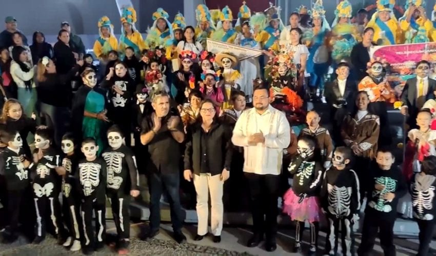 Video “Altar de Muertos: Experiencia de tradición y cultura”
