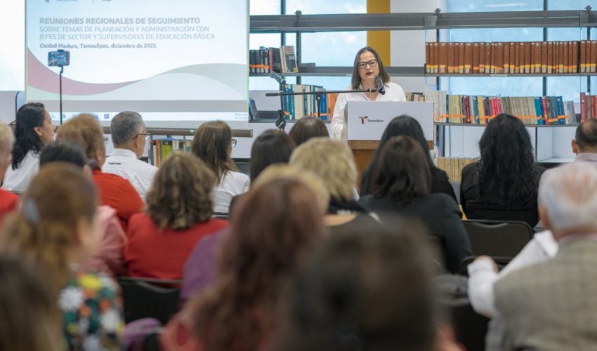 Reunión Regional con Jefes de Sector y Supervisores de Educación Básica de la zona sur del Estado