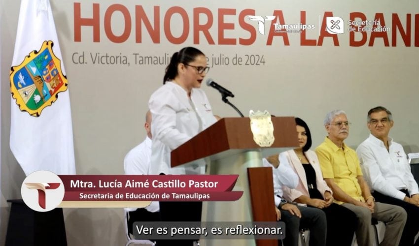 Video: Ceremonia de Honores a la Bandera