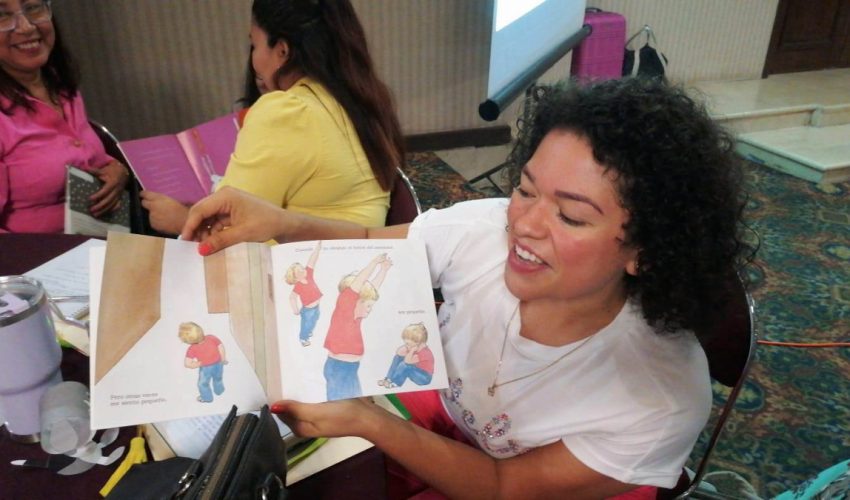Se realizo el  Taller ”Lectoaventuras en la Biblioteca Escolar: Alfabetización Inicial y Lectura en Comunidad”.