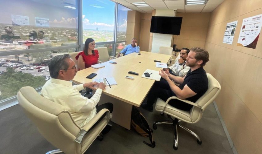 Reunión de trabajo entre Educación y Desarrollo Urbano y Medio Ambiente.