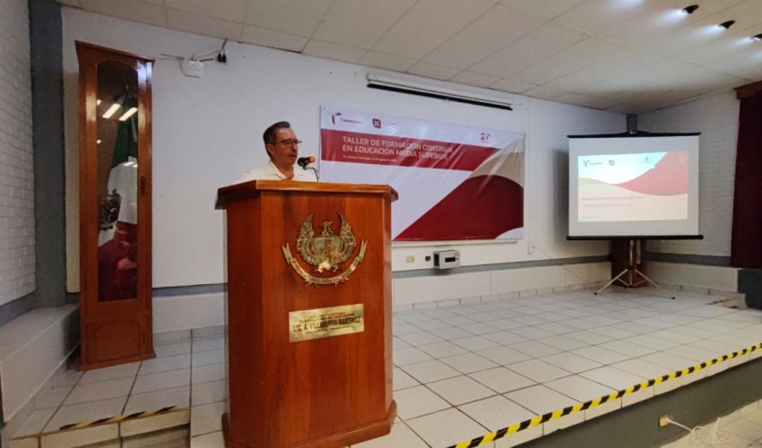 ‘Taller de Capacitación de Formación Continua en Educación Media Superior’, en Prepa Federalizada No. 2, de ciudad Victoria.