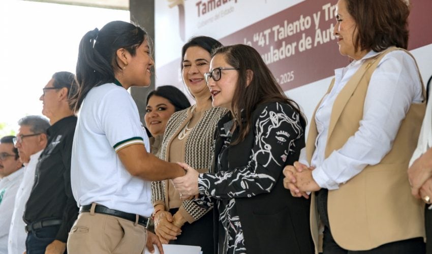 Entrega de cheques del programa “4T Talento y Trabajo Transformando Tamaulipas”