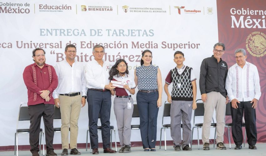 Entrega de la Beca Universal de Educación Media Superior del Programa de Becas para el Bienestar Benito Juárez