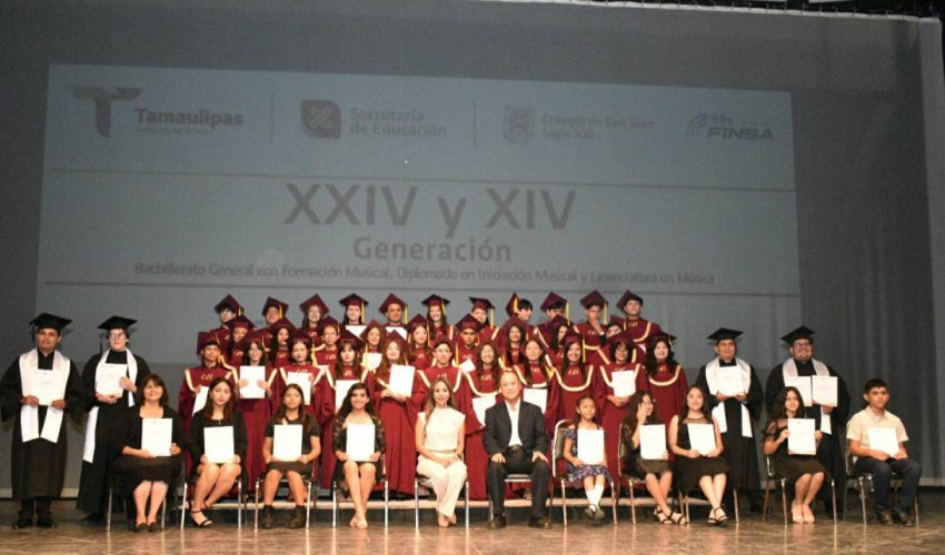 Ceremonia de Graduación en el Colegio de San Juan Siglo XXI Escuela Superior de Música