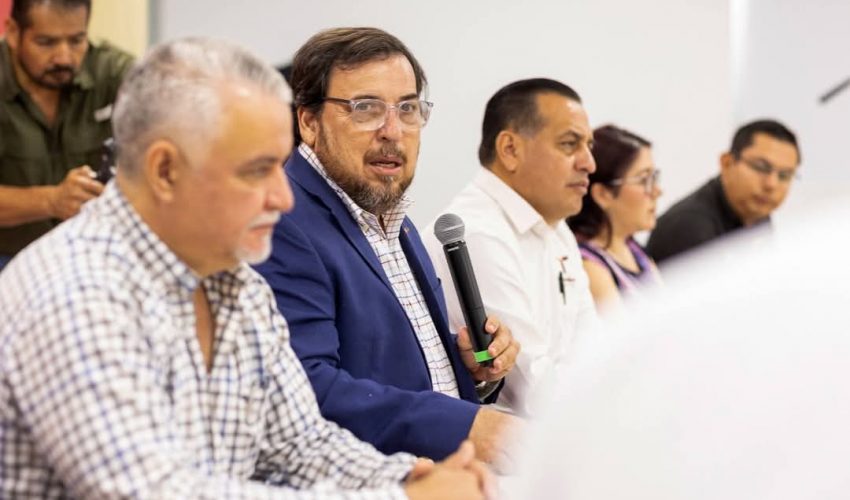 El Secretario de Educación de Tamaulipas, Miguel Ángel Valdez García, se reunió con las y los directores de los CREDE del estado.