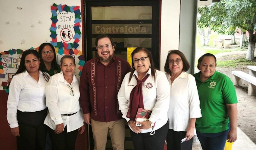 Secretario de Educación, estuvo en el inicio de clases semanales en Esc. Sec. Téc. “Real de Borbón”, en Villagrán