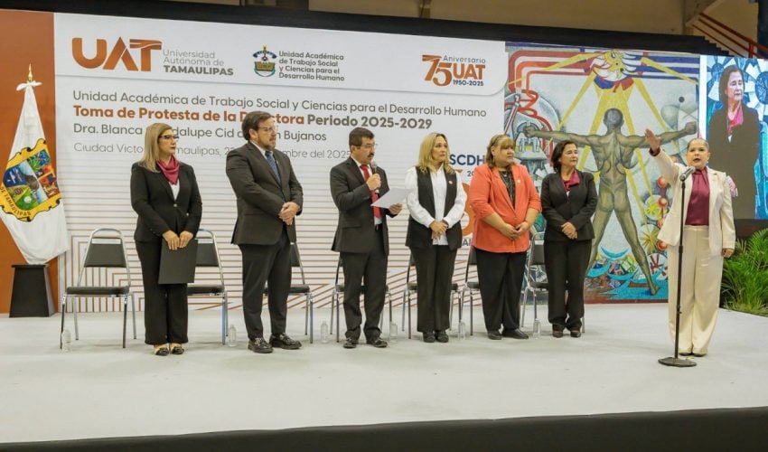 Toma de protesta de la nueva directora de la UATSCDH de la UAT