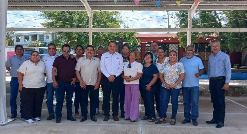 Reunión de Trabajo con las y los encargados y responsables de los 13 Albergues Escolares
