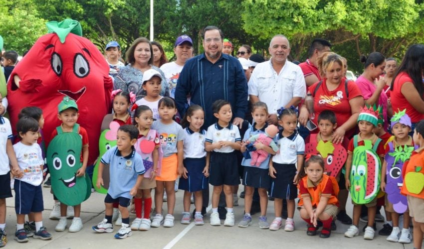 Secretario de Educación, participó en la Caminata por la Semana Internacional de Educación Física, Deporte y Recreación