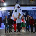 Festival Navideño y Encendido del Pino en Escuelas de Básica