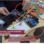 Video: Entrega de materiales a escuelas focalizadas Programa Aulas de Robótica.