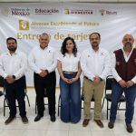 Entrega de Becas del Programa “Jóvenes Escribiendo el Futuro”