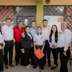 Unidad Ejecutiva entrega mobiliario escolar en distintos municipios