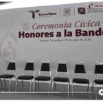 Video: Honores a la Bandera