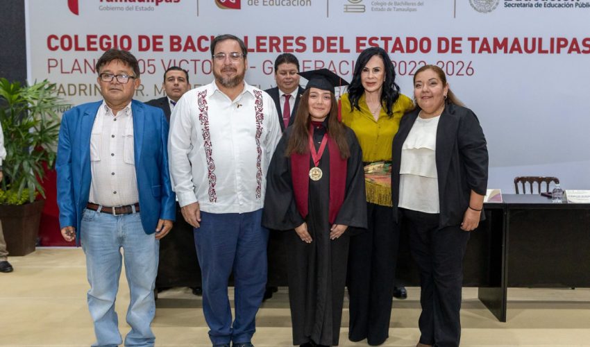 Ceremonia de Graduación del COBAT Victoria Plantel 05