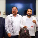 Nombramiento a nuevo titular del Centro Regional de Desarrollo Educativo (CREDE) en Nuevo Laredo