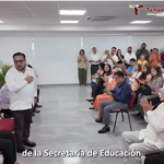 Video: Entrega de nombramientos a PAAE y de Educación Extraescolar.
