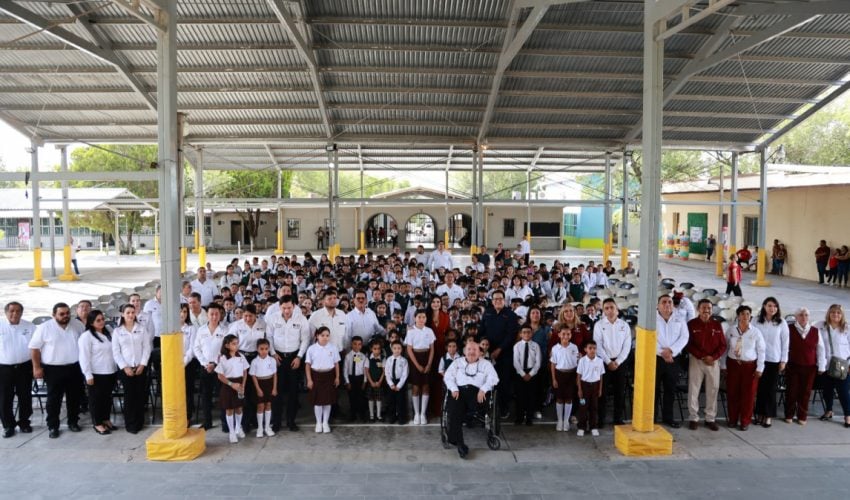 Inaugura SEDENER ciclo escolar 2025-2026 en Llera y Díaz Ordaz