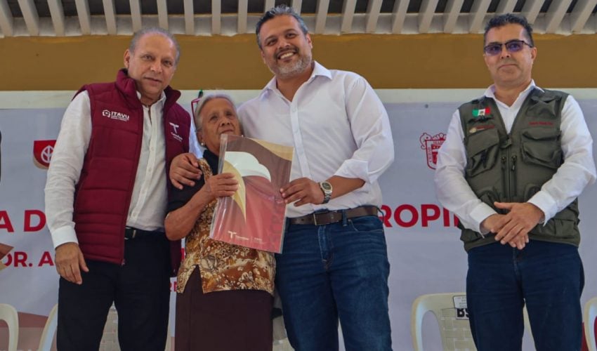 Entrega de escrituras de ITAVU,  transforma vidas de familias tamaulipecas