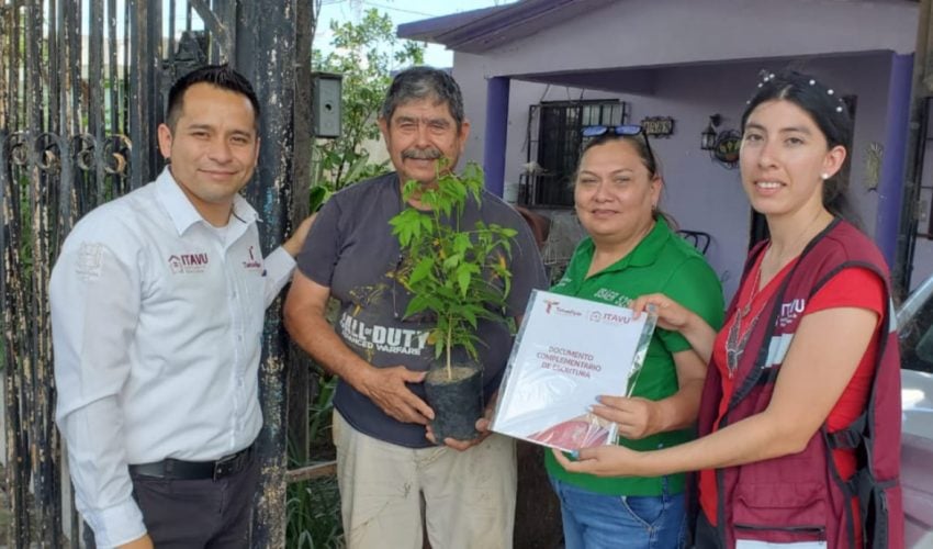 Lleva ITAVU certeza jurídica a colonias de Valle Hermoso