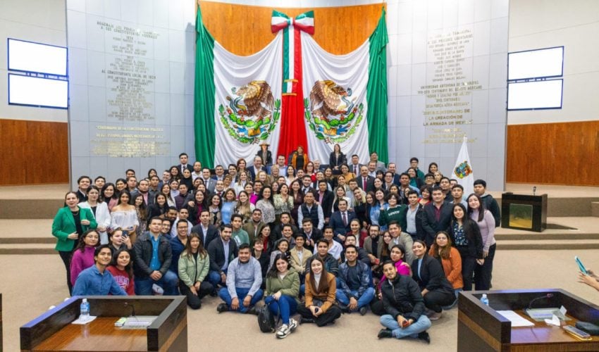 Américo Villarreal impulsa nueva Ley Estatal de la Juventud; es aprobada por unanimidad en el Congreso