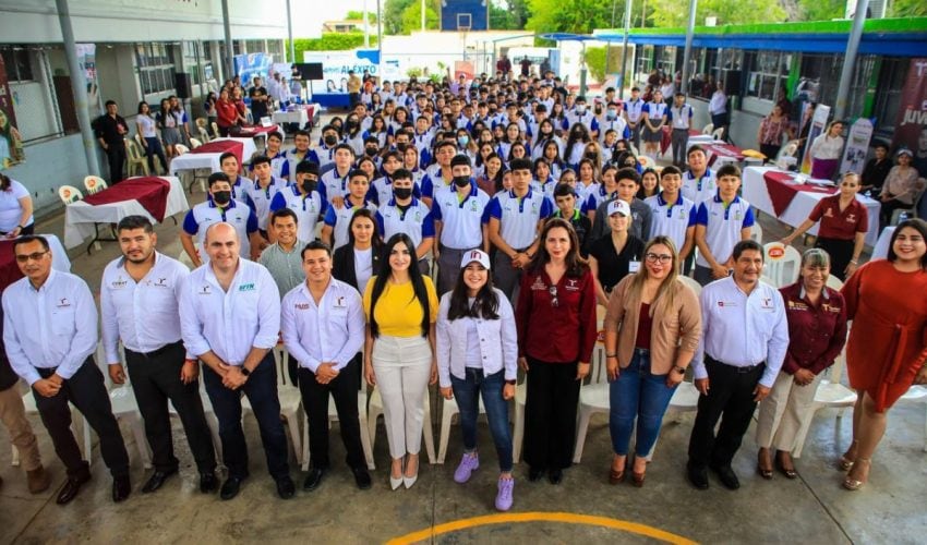 200 Jóvenes son Beneficiados con Expo Juventud en el  Municipio de Díaz Ordaz
